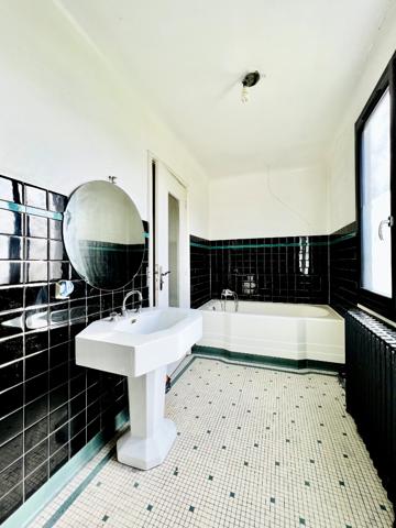 Maison 7 pièces 210 m2