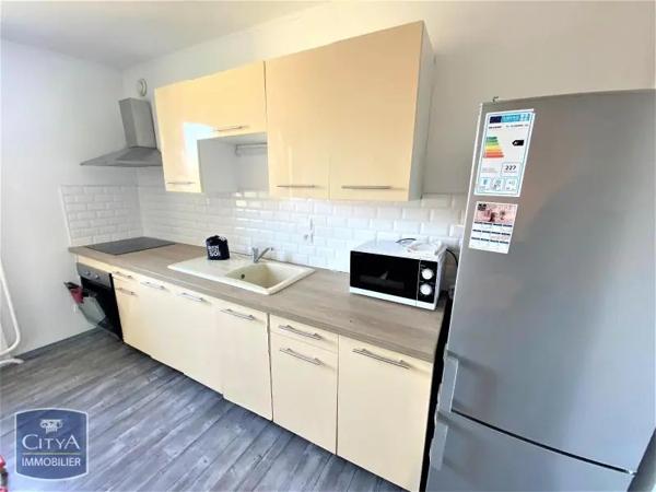 Appartement à louer 2 pièces 52.4m² Le Mans (72100)