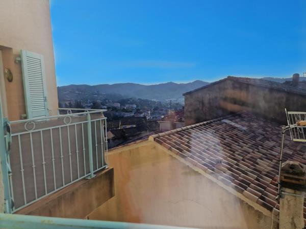 T2 avec terrasse et parking idéal premier achat ou investissement locatif