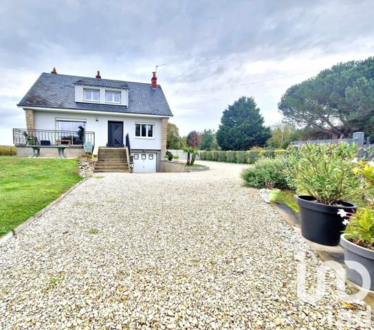 Maison traditionnelle 6 pièces de 154 m² à Saint-Benoît-sur-Loire (45730)