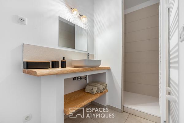 Propriété d’Exception en pierres dorées avec Gîtes, Chambres d’Hôtes et Vignes