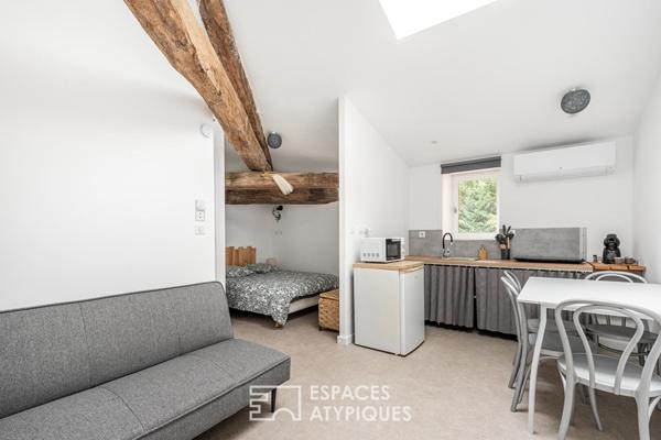 Propriété d’Exception en pierres dorées avec Gîtes, Chambres d’Hôtes et Vignes