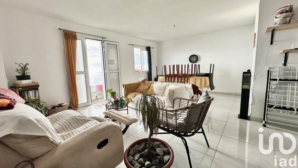 Maison 11 pièces de 225 m² à Saint-Leu (97416)