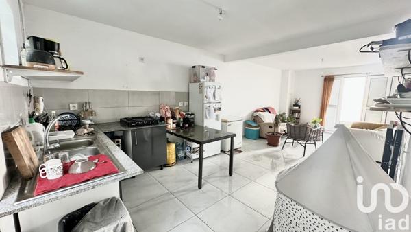 Maison 11 pièces de 225 m² à Saint-Leu (97416)