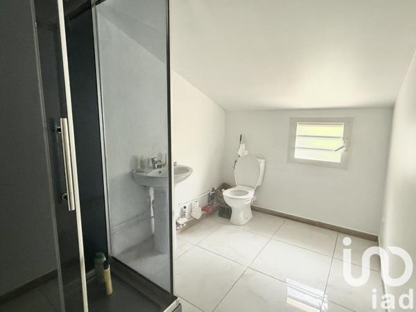 Maison 11 pièces de 225 m² à Saint-Leu (97416)