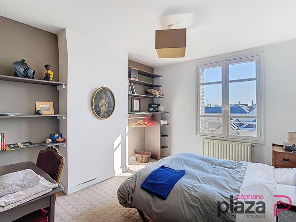 Maison 10 pièces 202 m2
