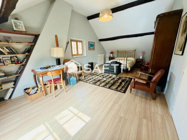 Maison au calme dans un hameau de Saint Julien du Sault