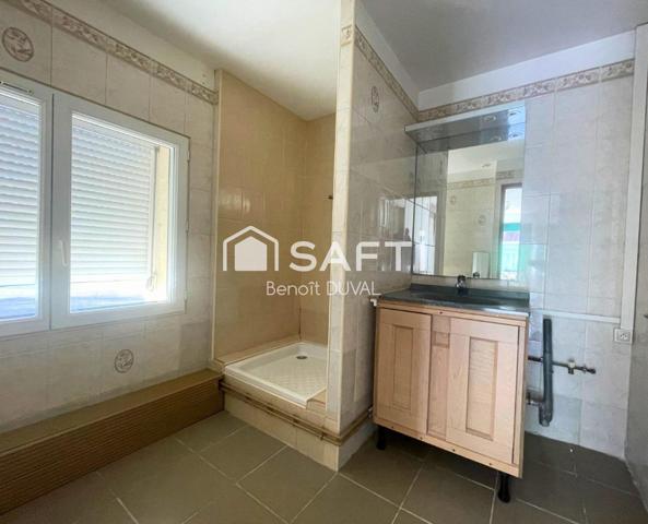 2 maisons indépendantes (135m² et 46 m²) + jardin