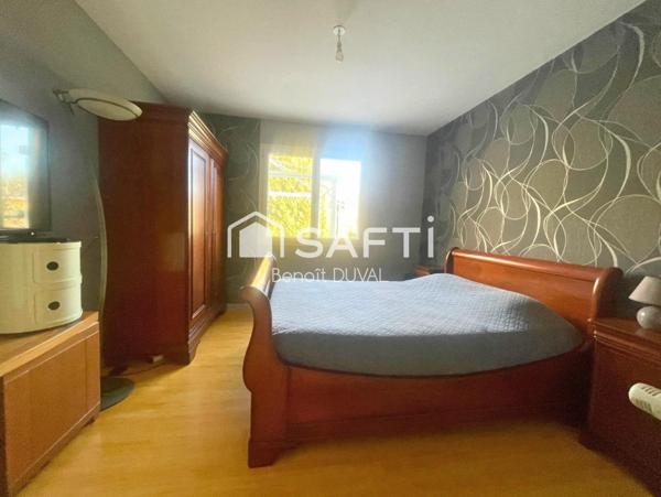 2 maisons indépendantes (135m² et 46 m²) + jardin