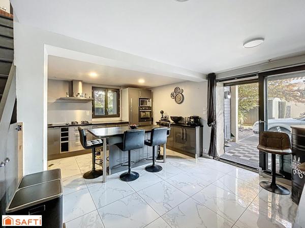 Maison à vendre Brindas 6 pièces 138m²