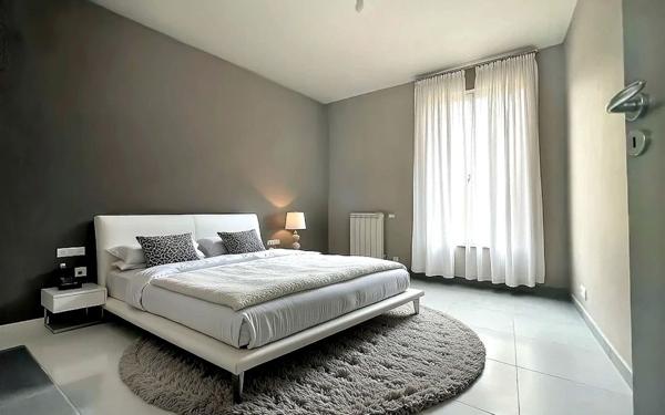 Maison à vendre    4 pièces •  Nîmes