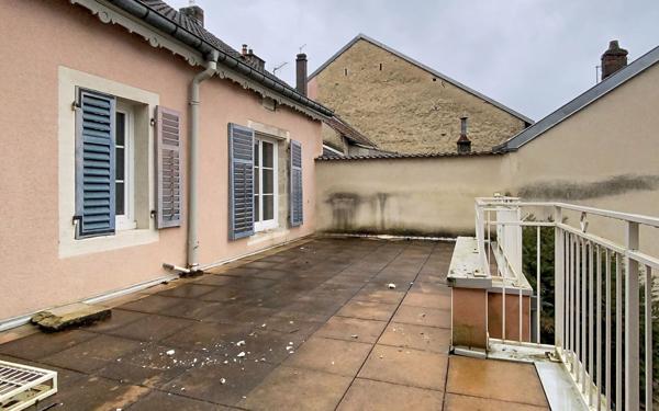 Appartement à louer    3 pièces •  Neufchâteau