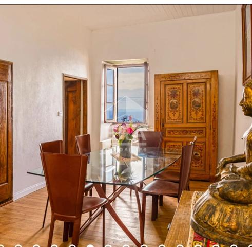 A vendre CENTURI !Maison 6 pièces de caractère en pierre avec tour, vue mer