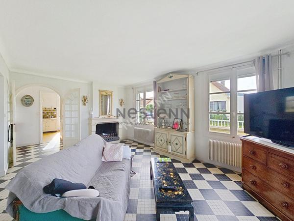 50 m de la plage Rare à la vente sur la Côte de Nacre.