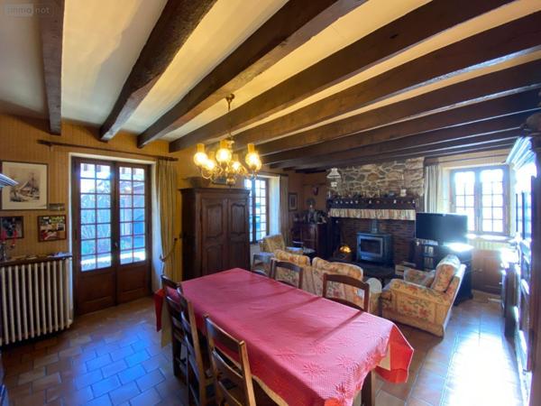 Maison à vendre à Arpajon-sur-Cère dans le Cantal (15130), ref : 15061-46   
Carbonat