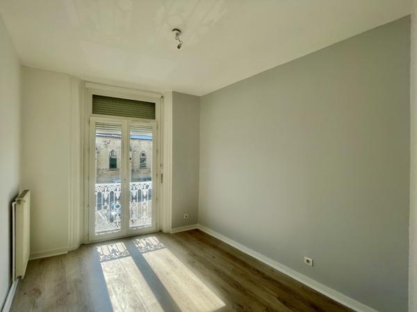 Villars (42390) VILLARS F3 50M2 1ER ETAGE