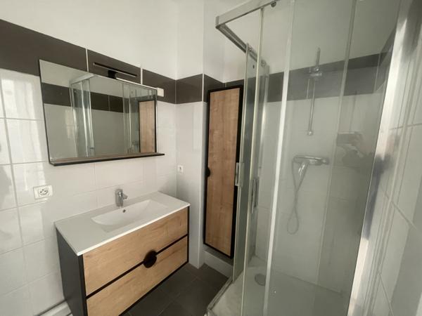 Villars (42390) VILLARS F3 50M2 1ER ETAGE