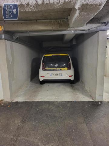 Parking à louer Caen (14000)