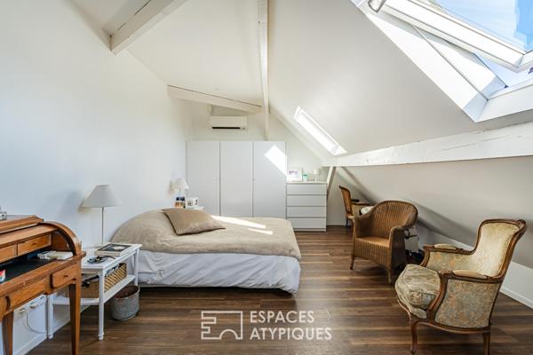 De l’ancien relais à l’échappée contemporaine en lisière de parc.