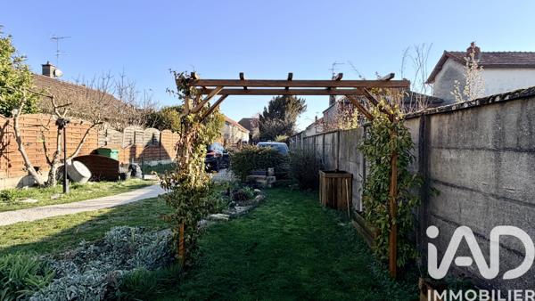 Maison à vendre 6 pièces 148 m² Lavau