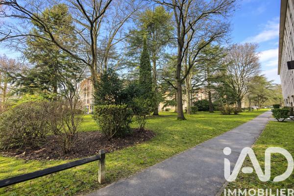 Appartement à vendre 4 pièces 65 m² Sainte-Geneviève-des-Bois