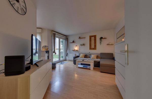 Appartement Nogent Sur Marne 1 pièce(s) 28 m2