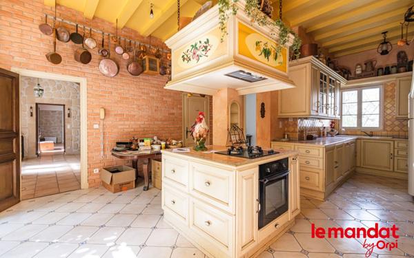 Maison à vendre    9 pièces •  Chouilly