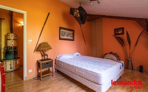 Maison à vendre    9 pièces •  Chouilly