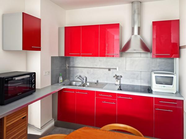 Pézenas (34120) Pézenas, Cours Jean-Jaurès, bel appartement T2