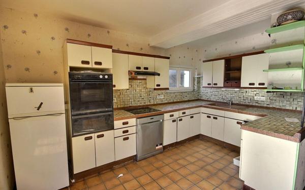 Maison à vendre    8 pièces •  Baigts-de-Béarn