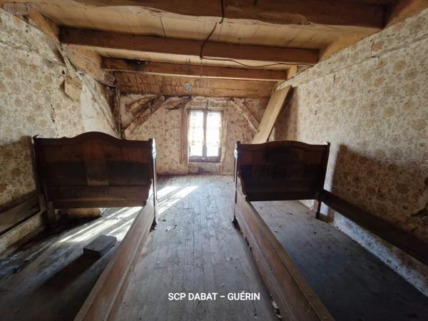 Maison à vendre à Isigny-le-Buat dans la Manche (50540), ref : 8464