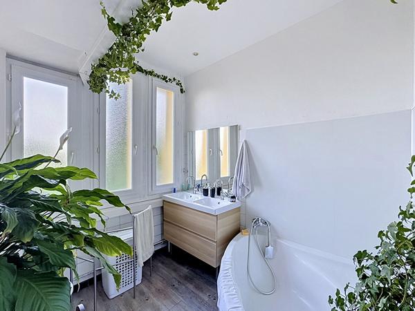 Appartement 3 pièces 79.8 m2
