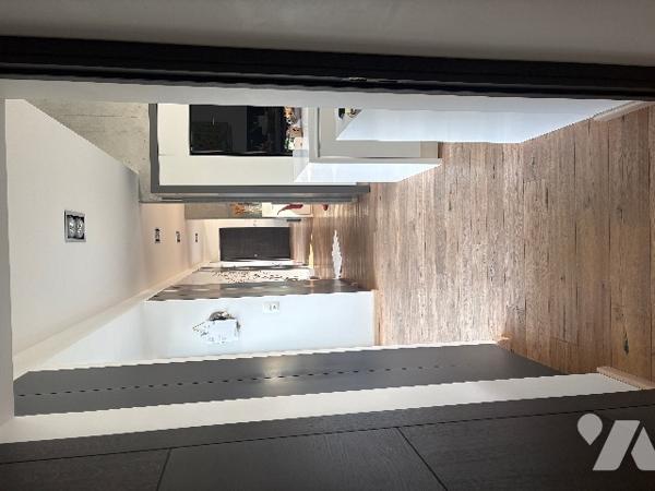 Unique ! Villa contemporaine, d'architecte, de plain-pied, ultra lumineuse avec jardin, piscine...