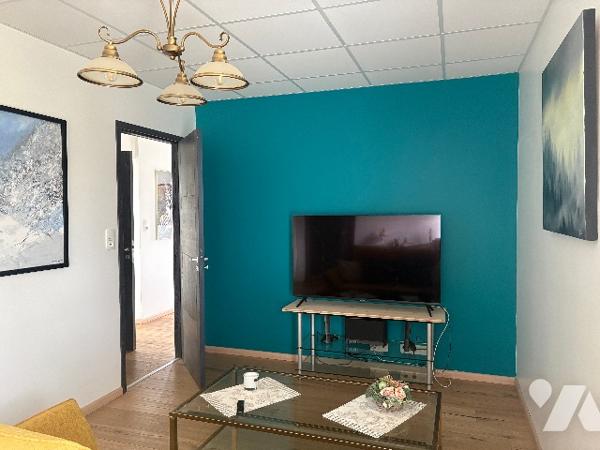 Unique ! Villa contemporaine, d'architecte, de plain-pied, ultra lumineuse avec jardin, piscine...