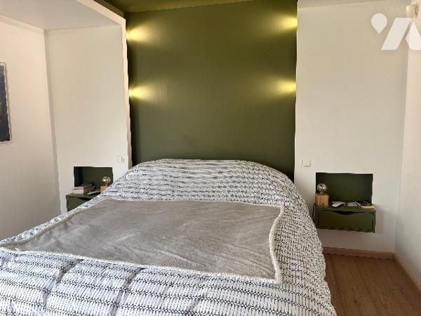 Unique ! Villa contemporaine, d'architecte, de plain-pied, ultra lumineuse avec jardin, piscine...