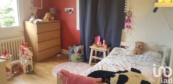 Maison de ville 8 pièces de 125 m² à Montluçon (03100)