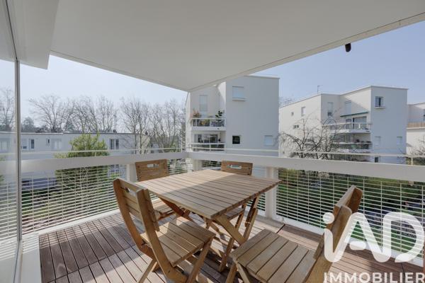 Appartement à vendre 4 pièces 77 m² Le Plessis-Robinson