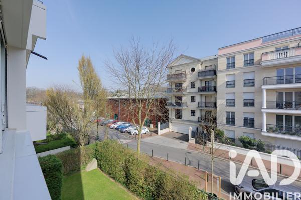 Appartement à vendre 4 pièces 77 m² Le Plessis-Robinson