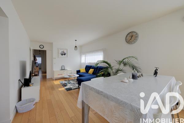 Appartement à vendre 4 pièces 77 m² Le Plessis-Robinson
