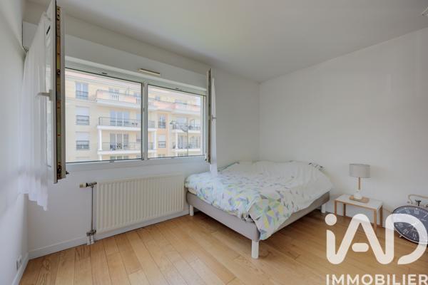 Appartement à vendre 4 pièces 77 m² Le Plessis-Robinson