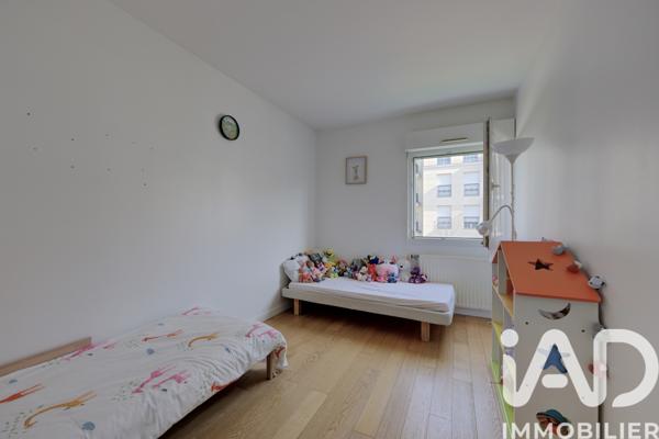 Appartement à vendre 4 pièces 77 m² Le Plessis-Robinson