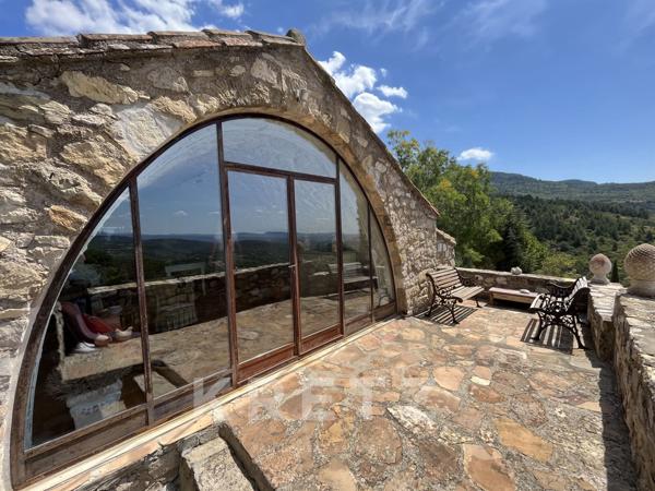 Bergerie rénovée avec vue spectaculaire