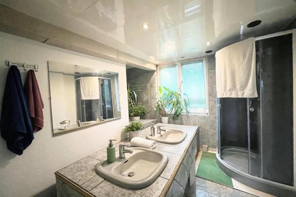 À VENDRE – ENSEMBLE IMMOBILIER MIXTE À Dannemarie – LOCAL COMMERCIAL LIBRE + APPARTEMENT LOUÉ