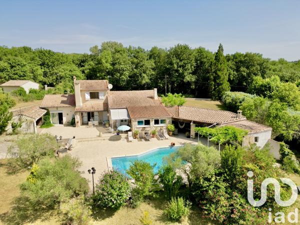 Maison à vendre 5 pièces 166 m² Saint-Marcel-d'Ardèche