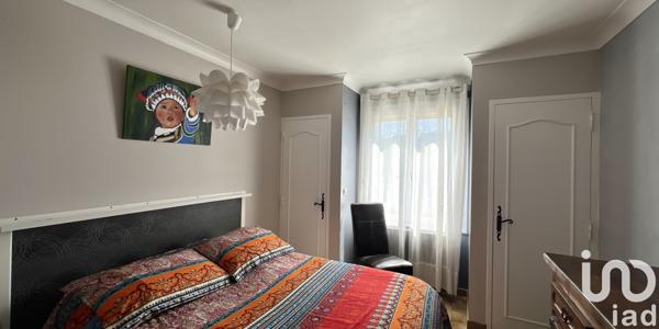 Maison à vendre 5 pièces 166 m² Saint-Marcel-d'Ardèche