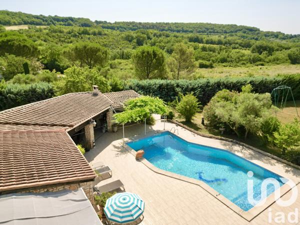 Maison à vendre 5 pièces 166 m² Saint-Marcel-d'Ardèche