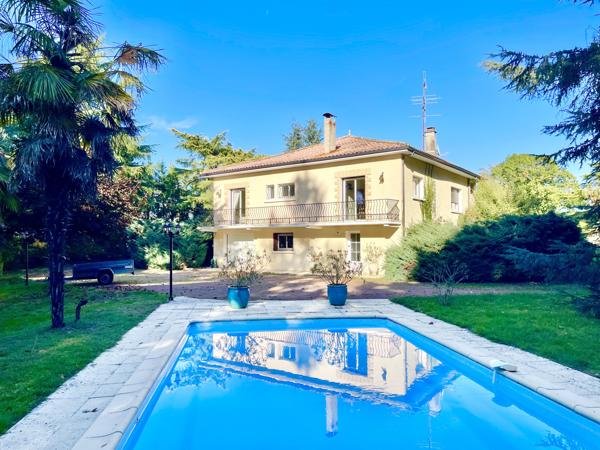 Maison 11 pièces - 230 m² Exclusivité efficity