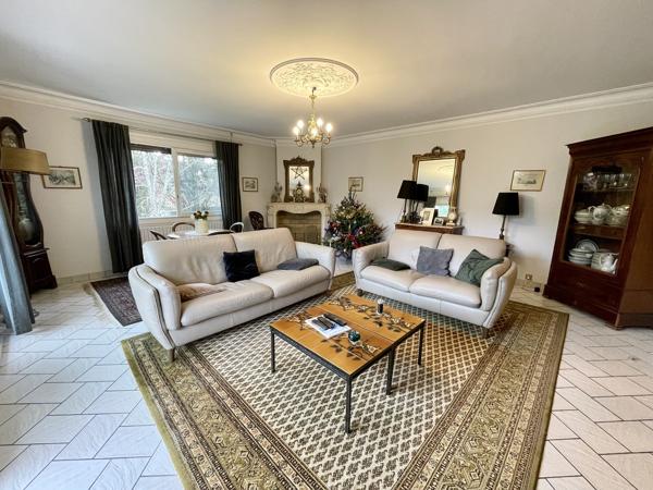 Maison 11 pièces - 230 m² Exclusivité efficity