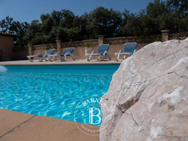 Le Boulou, Maison 4 Chambres -  194 m² à vendre