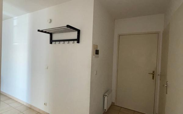 Appartement à louer    2 pièces • 51,25 m2 Annemasse